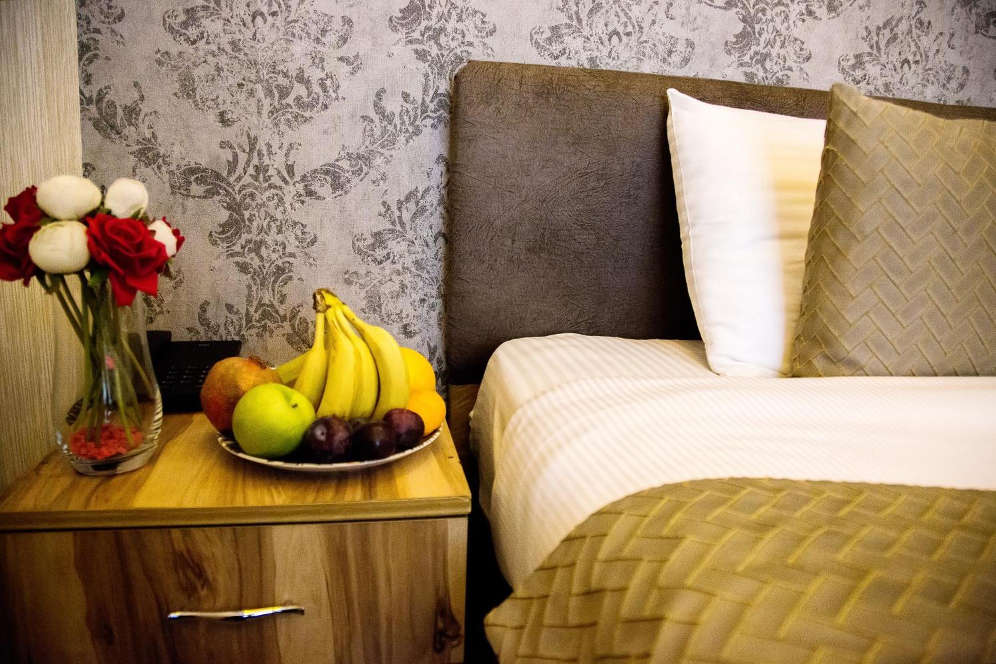 Honey Hotel Istanboel Buitenkant foto
